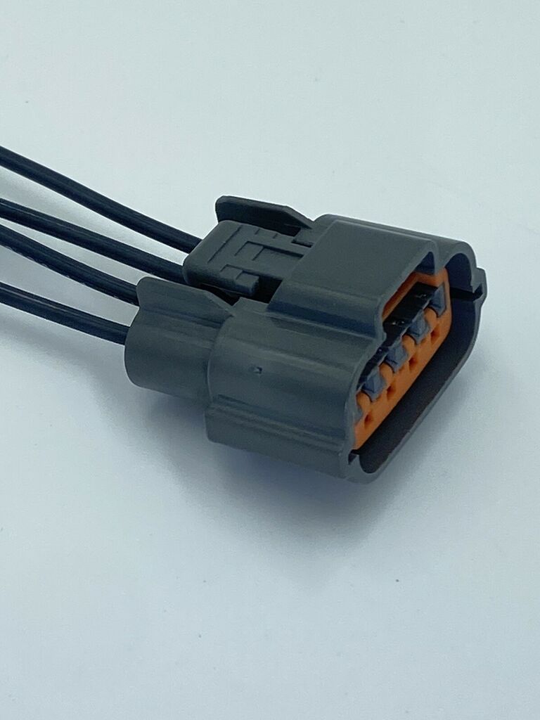 alternator pigtail harness plug connector for, 2002-2004 infiniti i35 v6, 3.5l