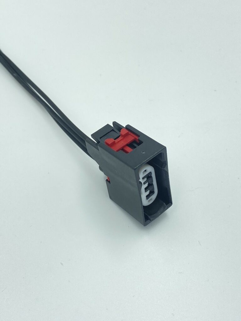 headlight “turn signal” connector for 2001 - 2010 dodge caravan