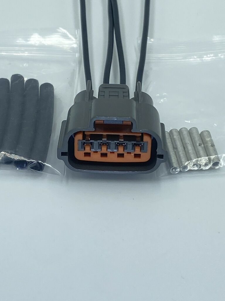 alternator pigtail harness plug connector for 2004-11 mitsubishi endeavor v6,3.8