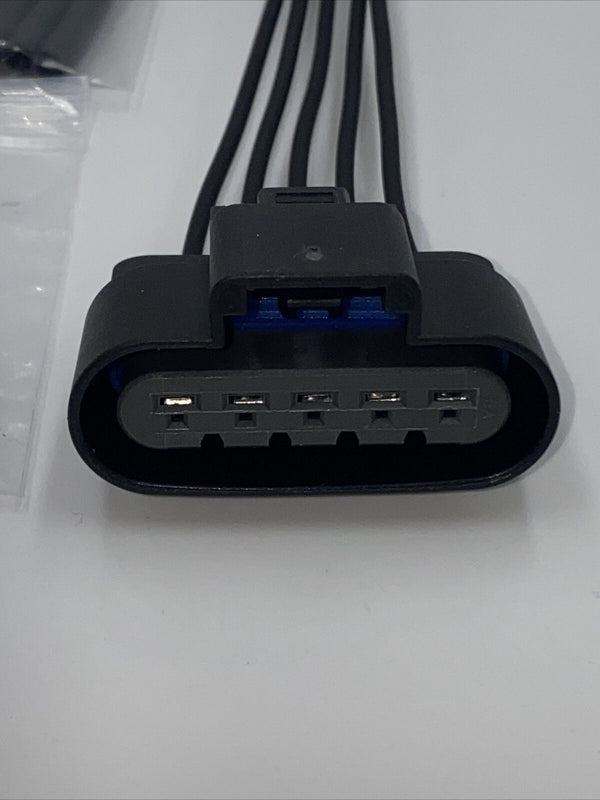 Connector Plug For 2006 2013 Chevy Impala / 2006 2013 Chevy Monte Ca